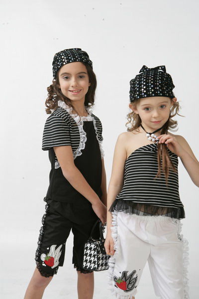 童趣綻放，潮酷成長 米酷兒童裝產品與店鋪視覺全解析